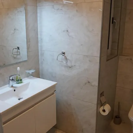 Appartamento Mensija Valley Residences *